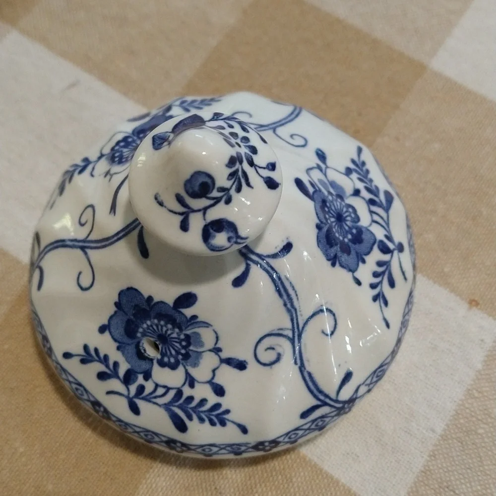 Coffee pot Indies Johnson Brothers English ironstone blue white transferware